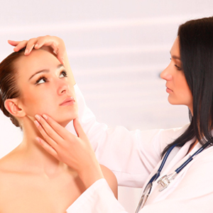 Consulta dermatológica(adultos e crianças)